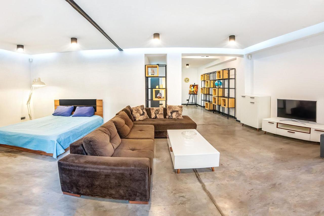 Hb Apartments Amaghleba Tbilisi Bagian luar foto