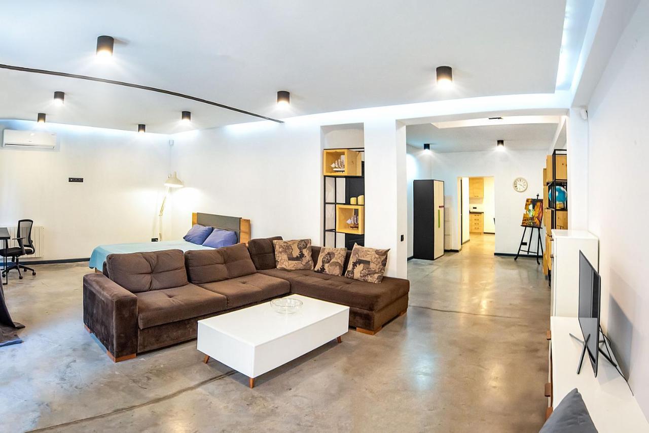 Hb Apartments Amaghleba Tbilisi Bagian luar foto
