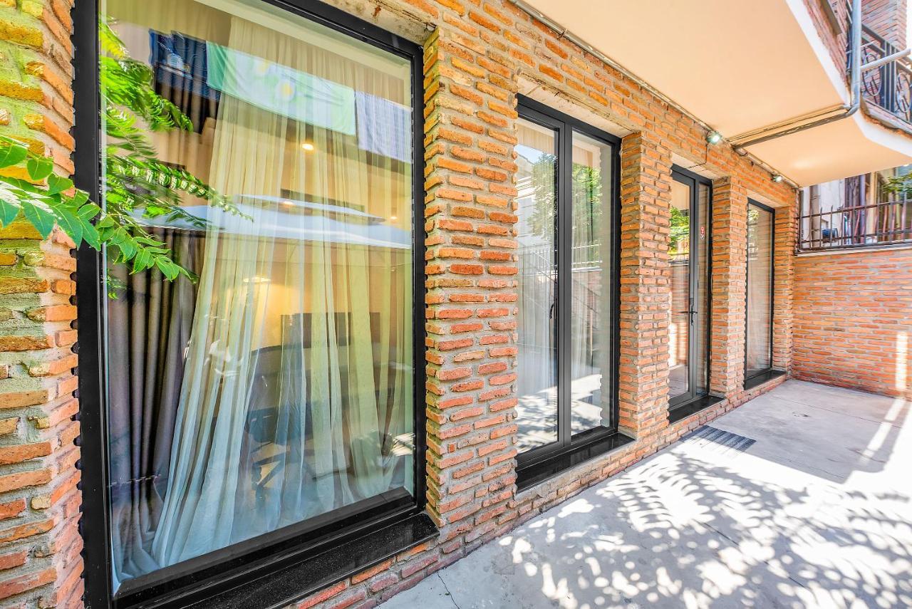 Hb Apartments Amaghleba Tbilisi Bagian luar foto