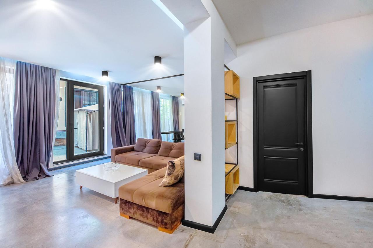 Hb Apartments Amaghleba Tbilisi Bagian luar foto
